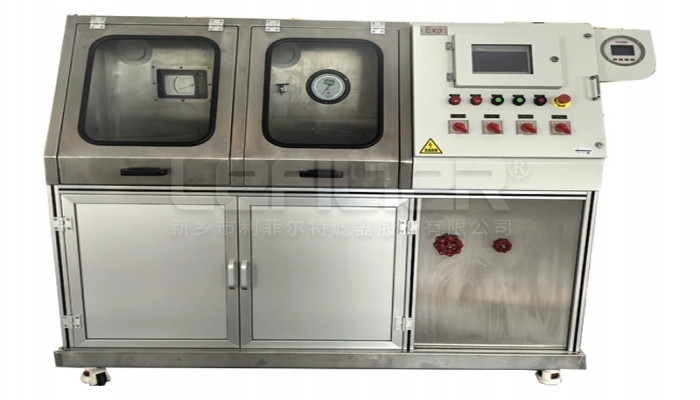 高效清洗設備——燃油調節器殼體油氣沖洗臺